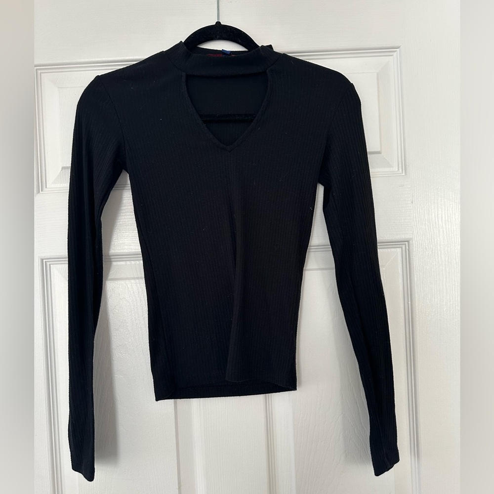 Aeropostale Black Top XS